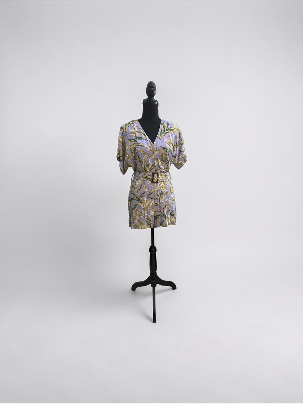 Anthropologie J.O.A. Rashida Palmas Romper With Belt in Purple